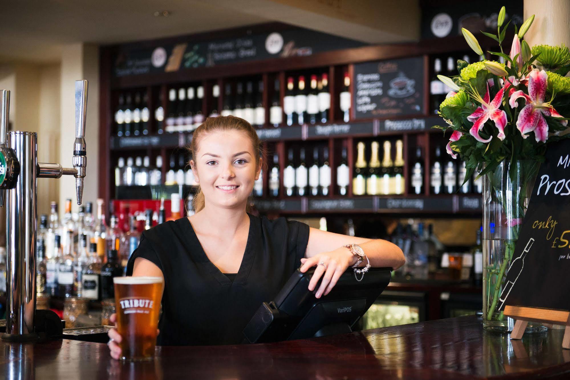 فندق Rose & Crown Yealmpton المظهر الخارجي الصورة
